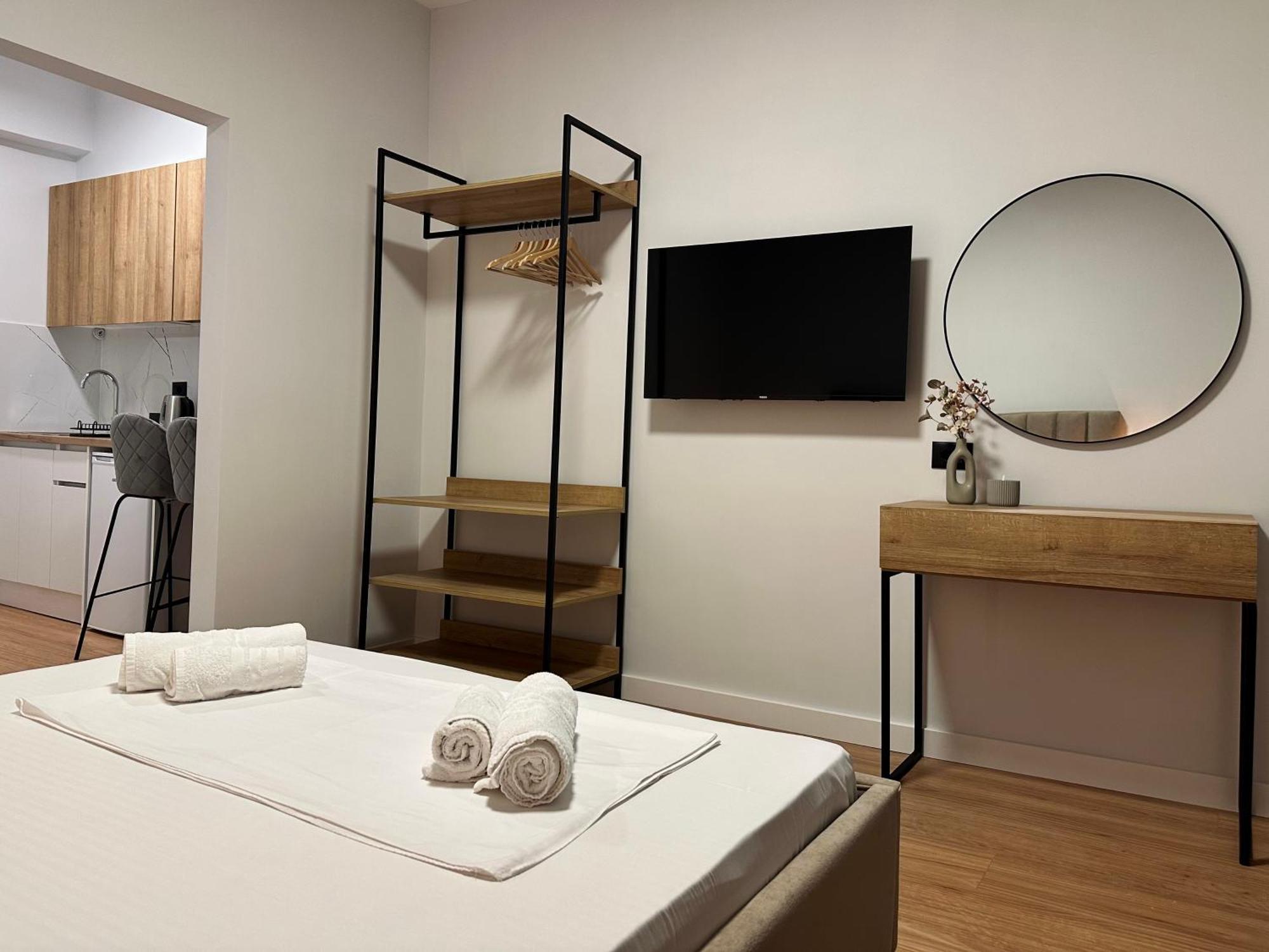 Lidia Apartments Sarande Bagian luar foto