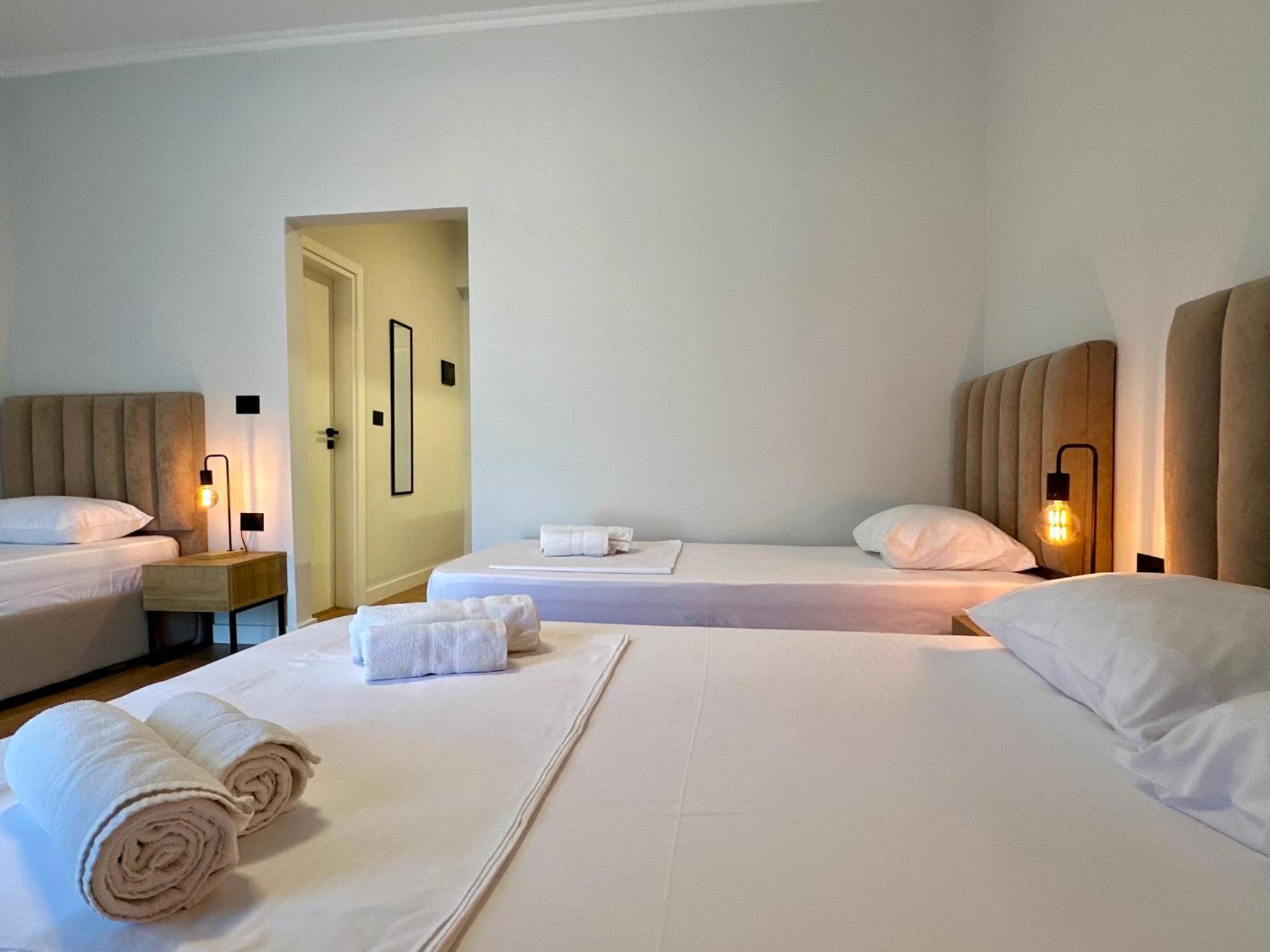 Lidia Apartments Sarande Bagian luar foto