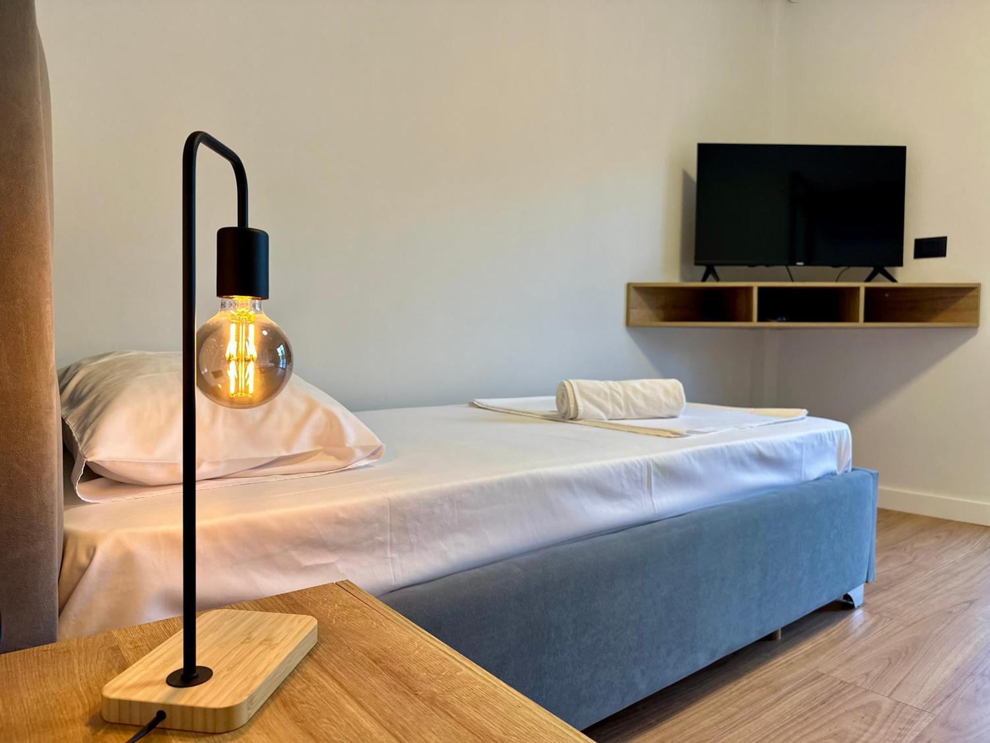 Lidia Apartments Sarande Bagian luar foto